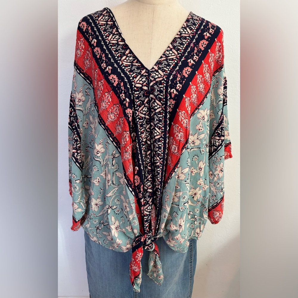 Bunulu Tunic Women’s Plus 1x  Boho Hippie Multicolor Paisley Floral. Blue Red